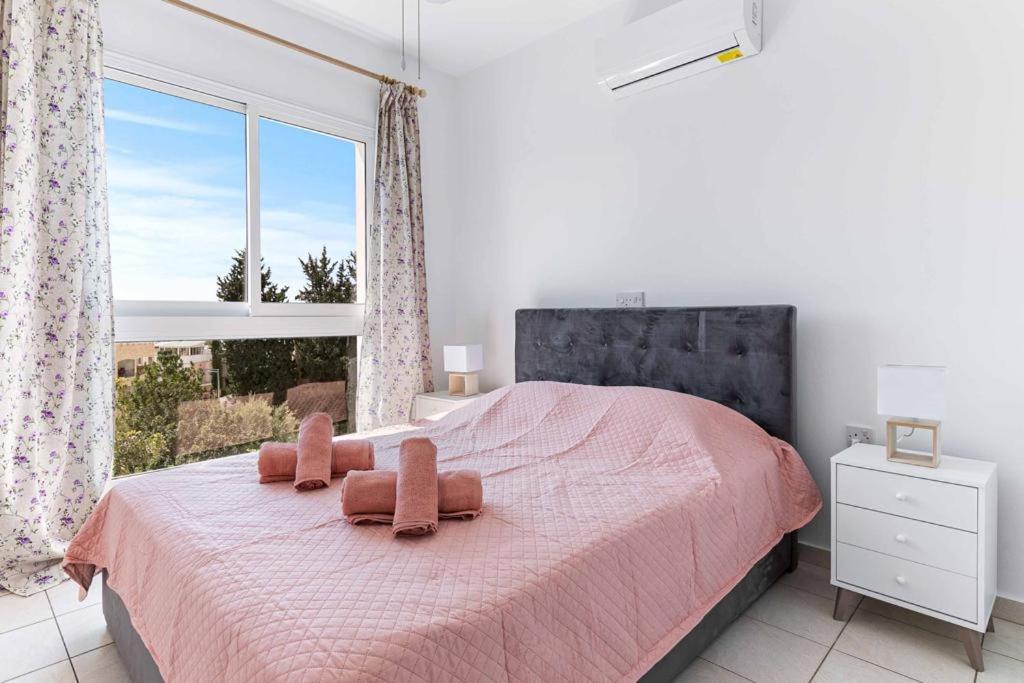 Penthouse Carina Paphos Exterior foto