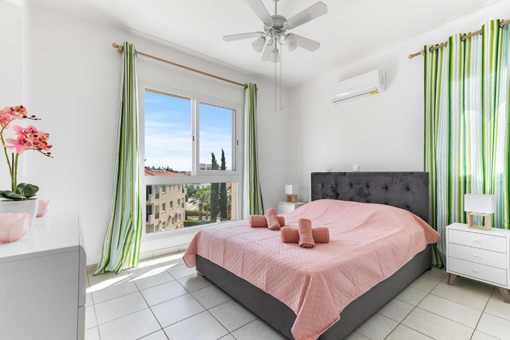 Penthouse Carina Paphos Exterior foto